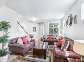 21012 33rd Place W, Lynnwood WA 98036
