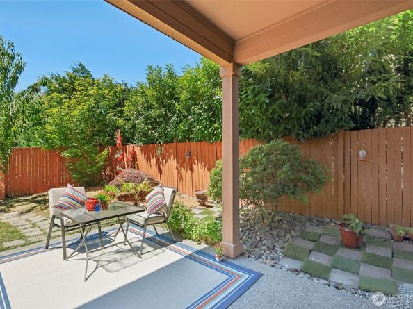 21012 33rd Place W, Lynnwood WA 98036
