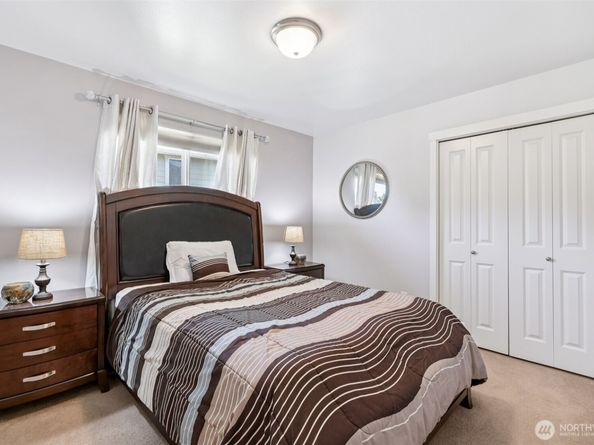 21012 33rd Place W, Lynnwood WA 98036