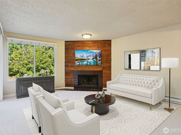 2503 NE 4th Street 424, Renton WA 98056