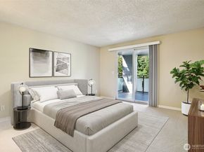 2503 NE 4th Street 424, Renton WA 98056