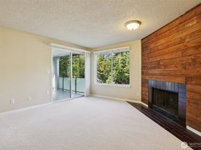 2503 NE 4th Street 424, Renton WA 98056