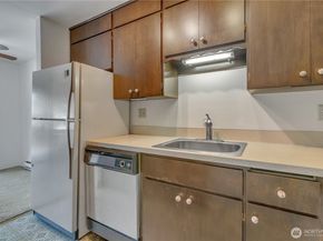 13550 37th Avenue S 37, Tukwila WA 98168