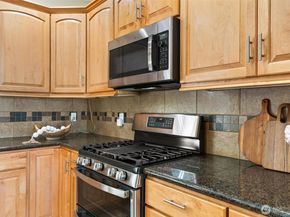 3506 Mill Place S, Renton WA 98055