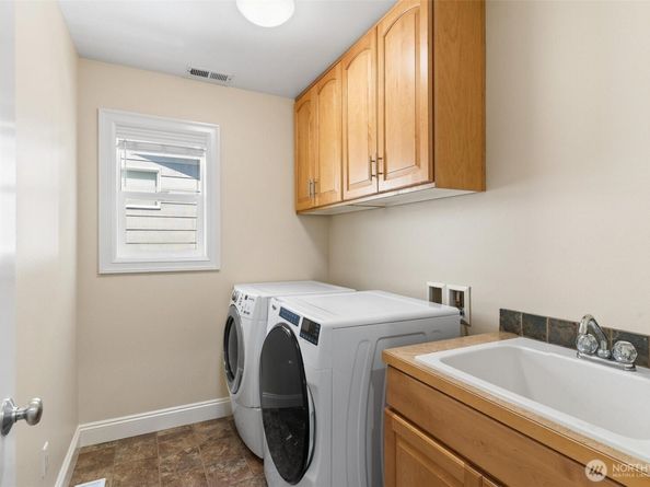 3506 Mill Place S, Renton WA 98055