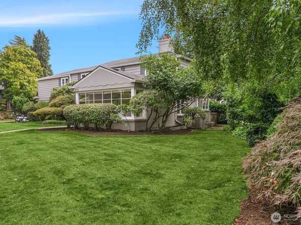 3545 W Laurelhurst Drive NE, Seattle WA 98105