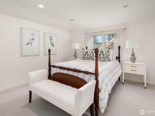 3545 W Laurelhurst Drive NE, Seattle WA 98105