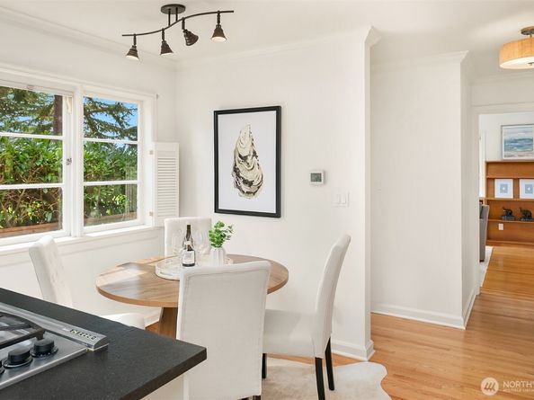 3545 W Laurelhurst Drive NE, Seattle WA 98105