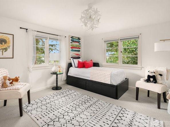 3545 W Laurelhurst Drive NE, Seattle WA 98105
