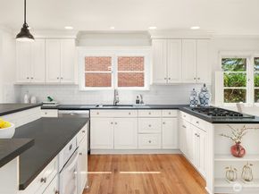 3545 W Laurelhurst Drive NE, Seattle WA 98105