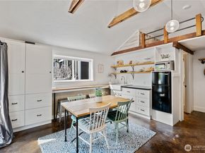 742 N 100 Street, Seattle WA 98133