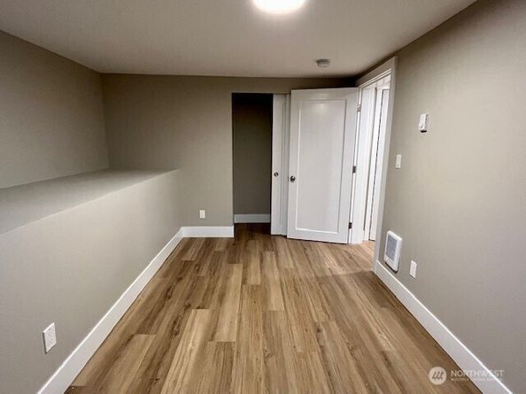 7901 16th Avenue SW, Seattle WA 98106
