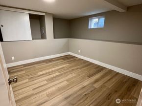 7901 16th Avenue SW, Seattle WA 98106