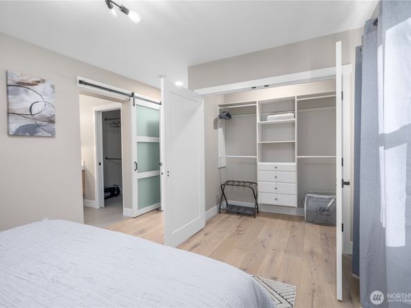 7901 16th Avenue SW, Seattle WA 98106