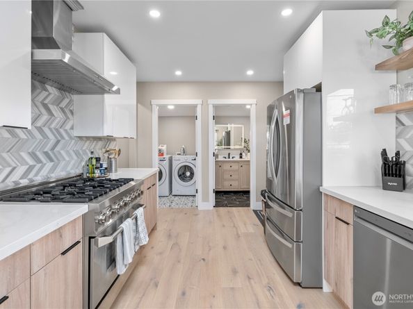 7901 16th Avenue SW, Seattle WA 98106