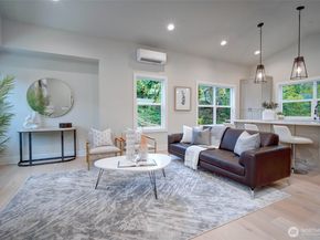 432 20th Ave, Kirkland WA 98033