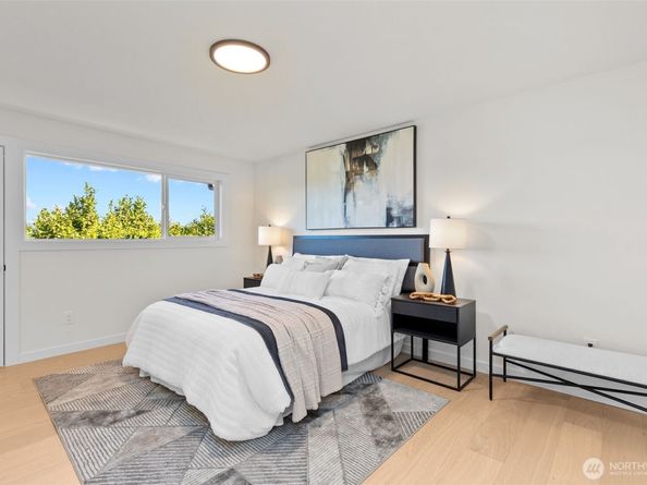2606 170th Avenue SE, Bellevue WA 98008