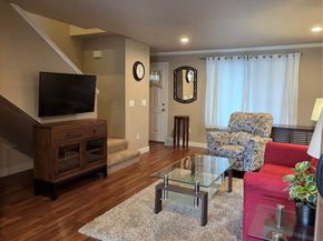15708 Admiralty Way C, Lynnwood WA 98087