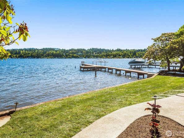 5044 Butterworth Road, Mercer Island WA 98040