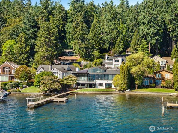 5044 Butterworth Road, Mercer Island WA 98040