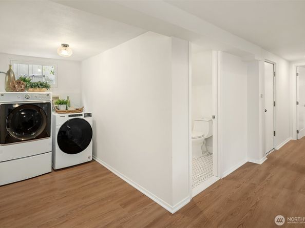 1244 NE 96th Street, Seattle WA 98115