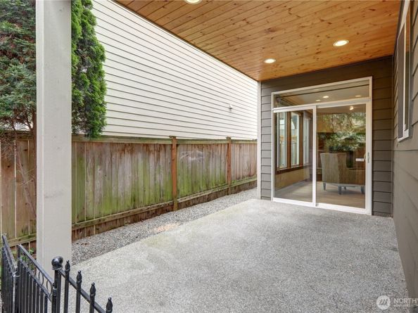 16308 Simonds Road NE, Kenmore WA 98028