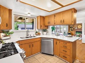 701 92nd Street SE, Everett WA 98208