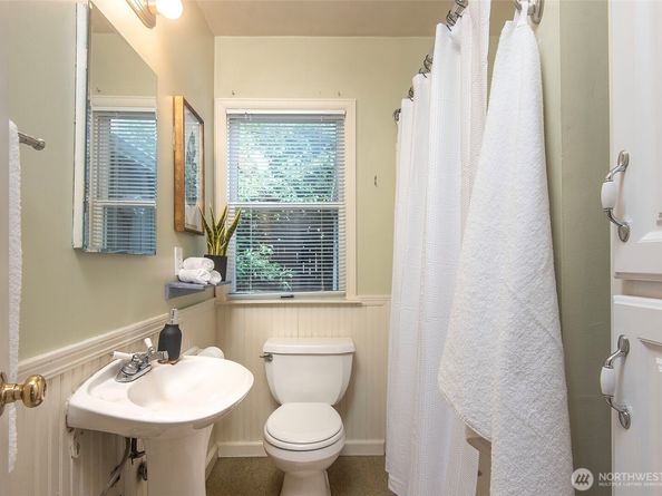 14329 23rd Place NE, Seattle WA 98125