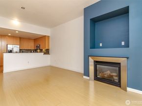 17 W Mercer Street 301, Seattle WA 98119