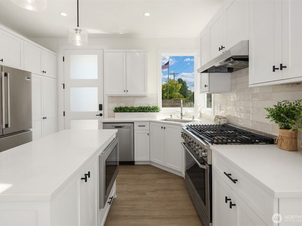436 10th Avenue A, Kirkland WA 98033