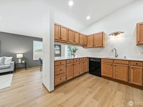 2704 130th Street SE, Everett WA 98208