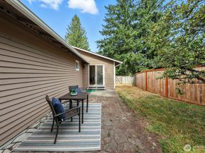 2704 130th Street SE, Everett WA 98208