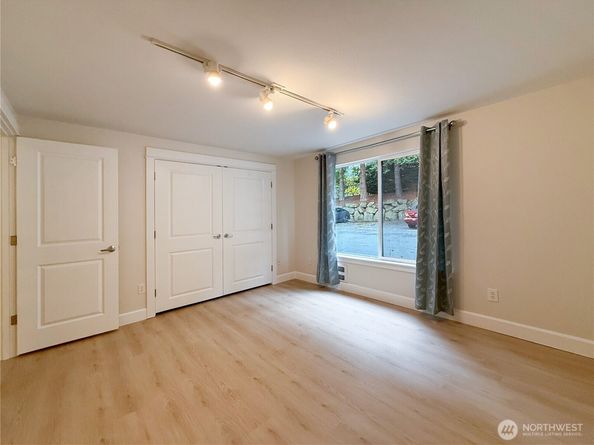8021 234th Street SW 210, Edmonds WA 98026