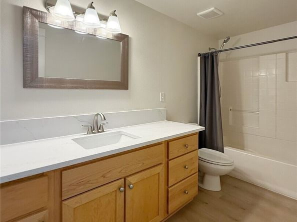 8021 234th Street SW 210, Edmonds WA 98026