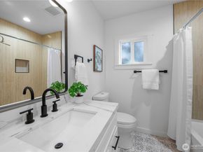 118 16th Avenue, Seattle WA 98122