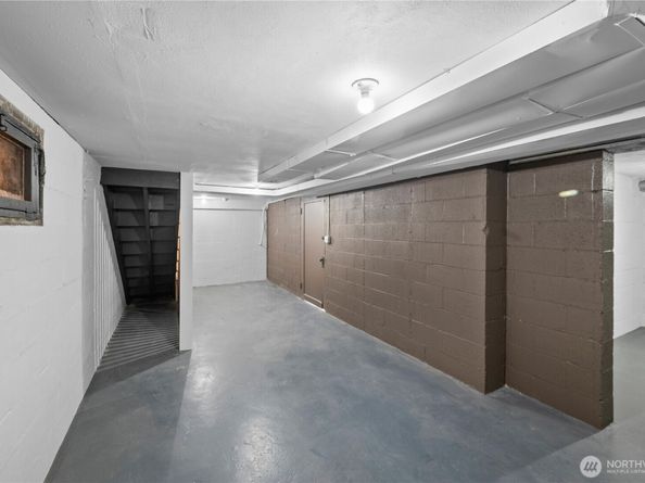 118 16th Avenue, Seattle WA 98122