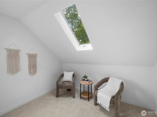 118 16th Avenue, Seattle WA 98122