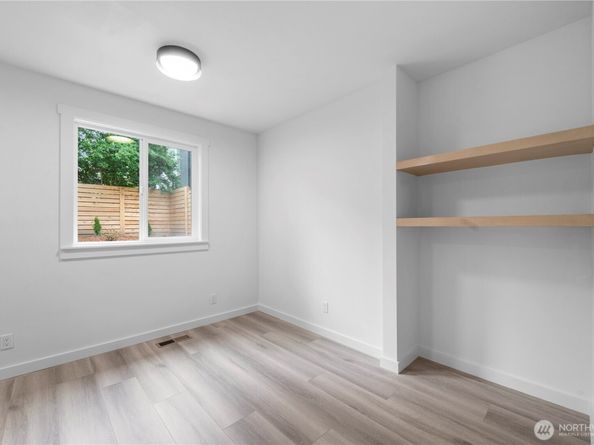 118 16th Avenue, Seattle WA 98122
