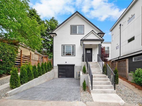 118 16th Avenue, Seattle WA 98122