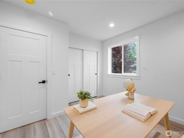 118 16th Avenue, Seattle WA 98122