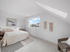 118 16th Avenue, Seattle WA 98122