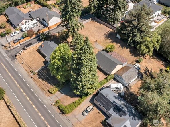 36526 28th Avenue S, Federal Way WA 98003