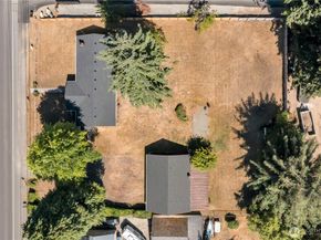 36526 28th Avenue S, Federal Way WA 98003
