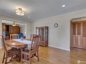 36526 28th Avenue S, Federal Way WA 98003
