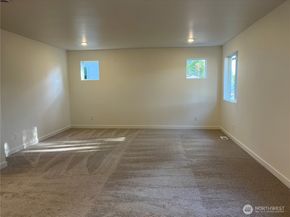 1957 NW Meadowview Drive 42, Poulsbo WA 98370