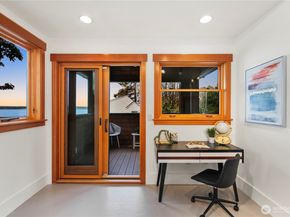 2563 Perkins Lane W, Seattle WA 98199