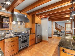 2563 Perkins Lane W, Seattle WA 98199