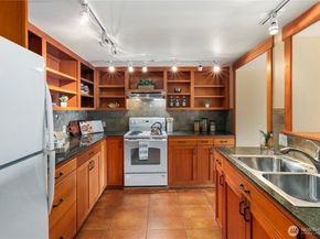 2563 Perkins Lane W, Seattle WA 98199