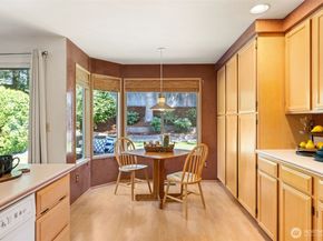 2113 162nd Place SE, Mill Creek WA 98012