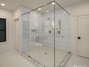 5837 112th Place NE, Kirkland WA 98033
